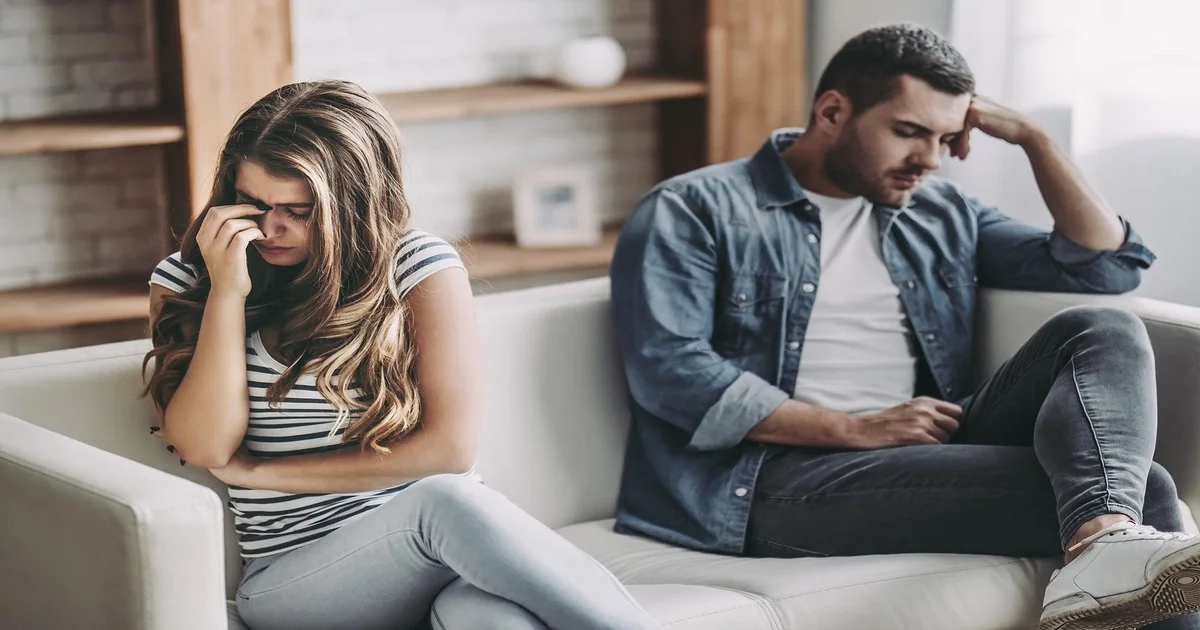 النزاع حول الطلاق الشفوي لا يتوقف عند النطق بالطلاق فقط، بل يمتد إلى إثباته وتوثيقه وحفظ حقوق الزوجة والأسرة.