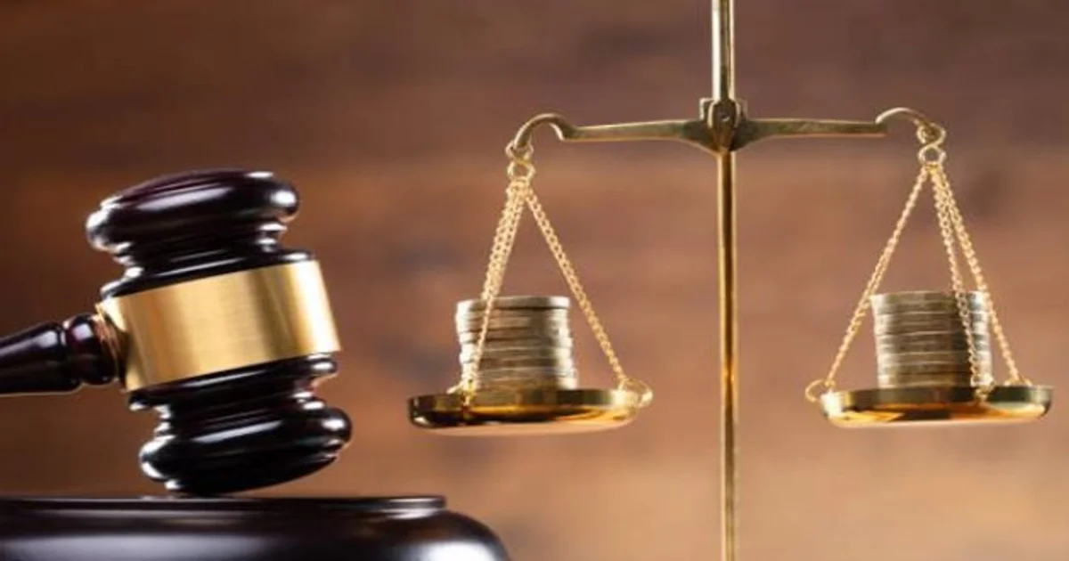 تنفيذ حكم نفقة العدة في مصر وتحصيل حقوق المطلقة المالية بعد الطلاق أمام محكمة الأسرة.